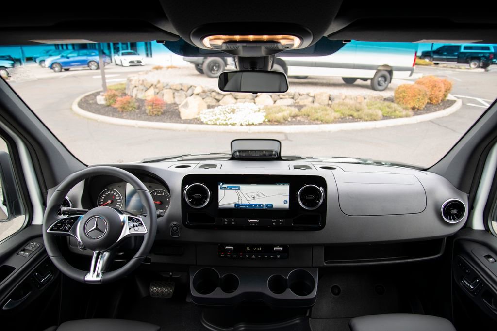 New 2026 Mercedes-Benz Sprinter 2500 image 17