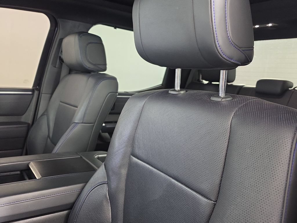 Used 2023 Toyota Tundra Platinum RWD image 10