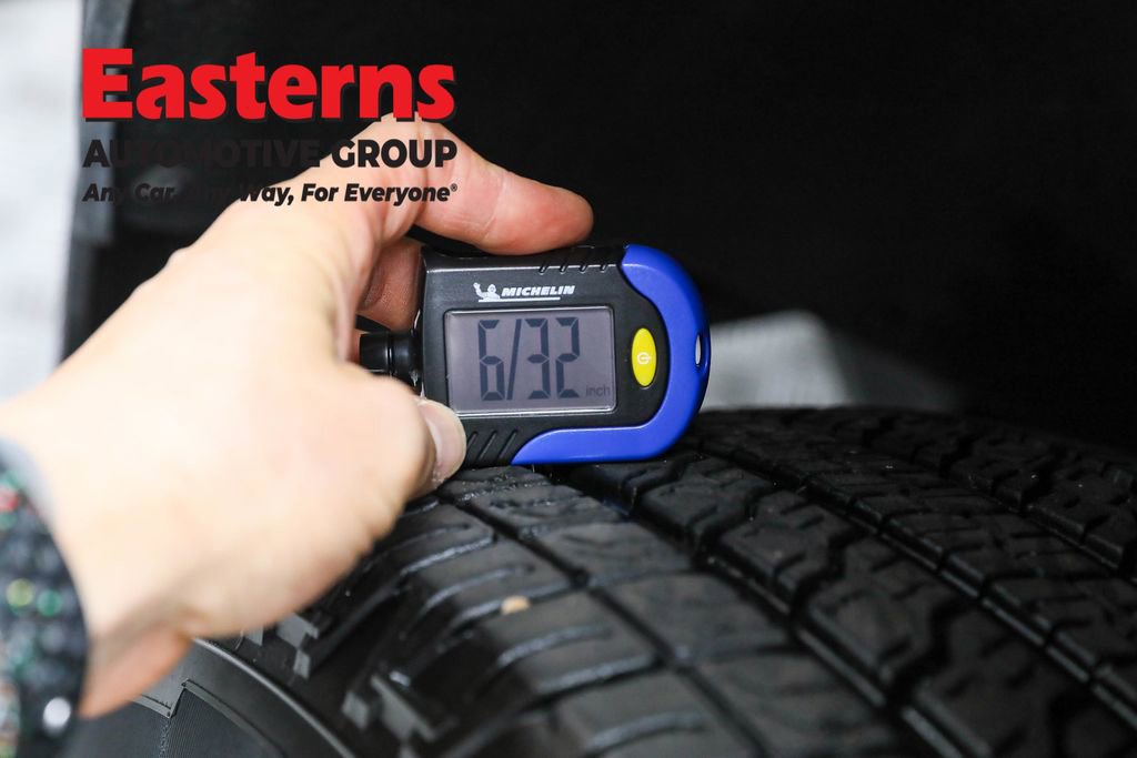 Used 2024 Chevrolet Colorado W/T image 25