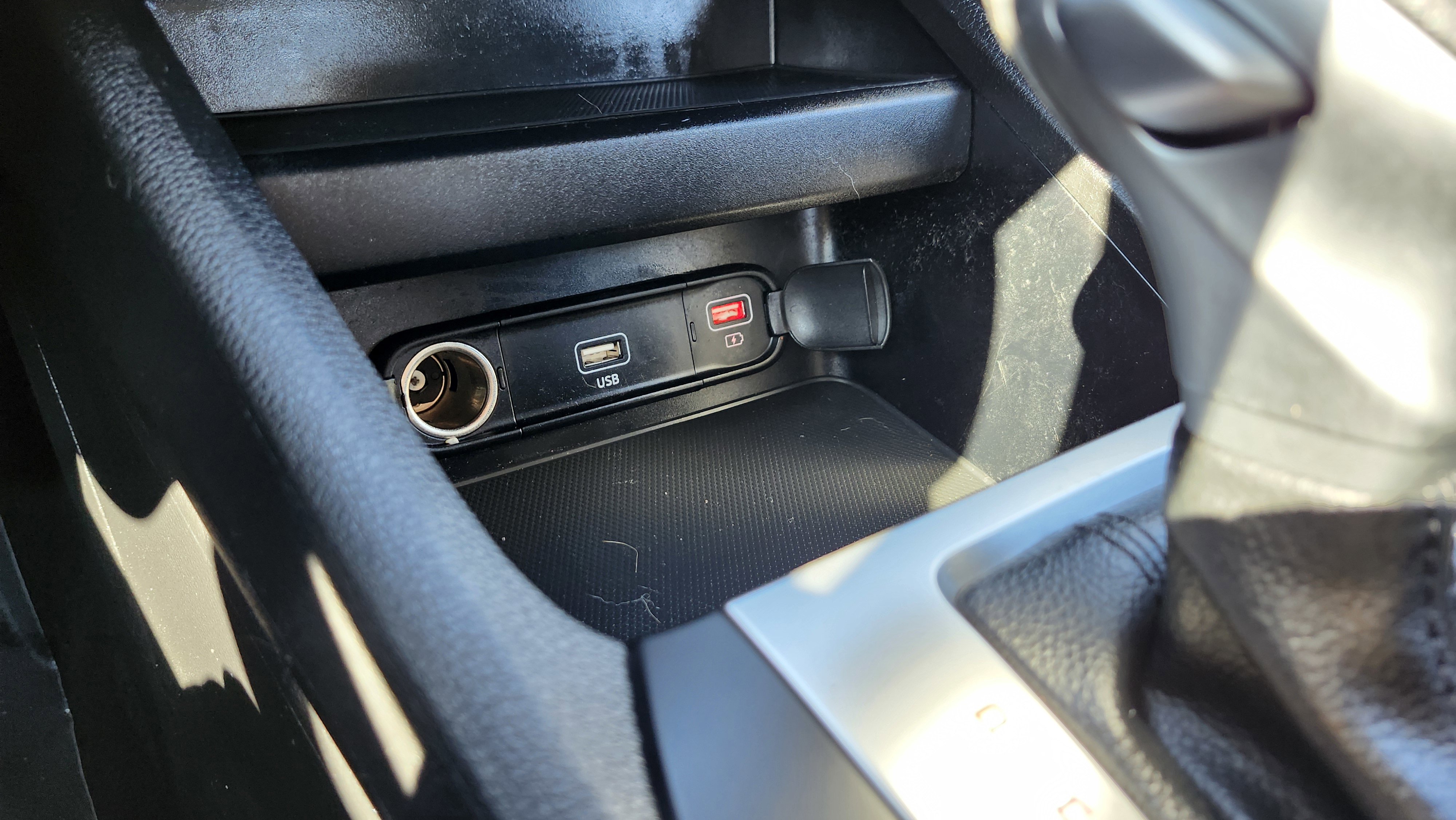 Used 2024 Kia Forte LX image 6