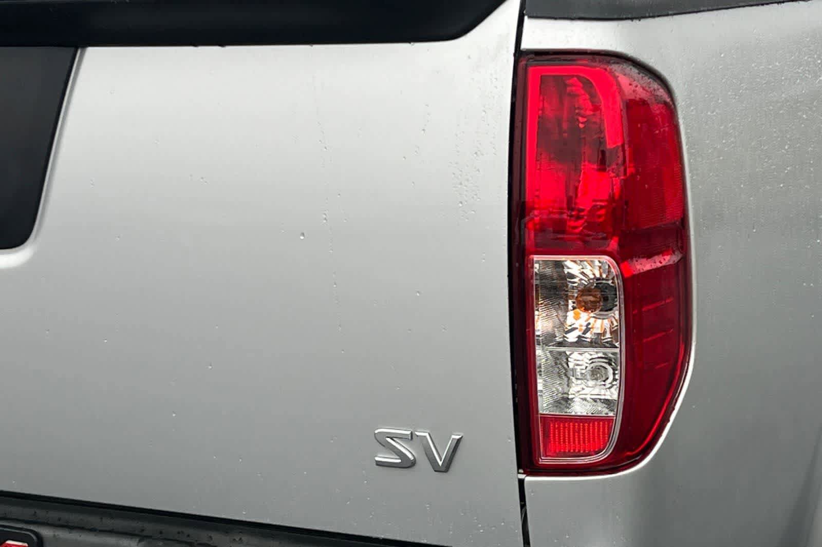Used 2017 Nissan Frontier SV RWD image 16
