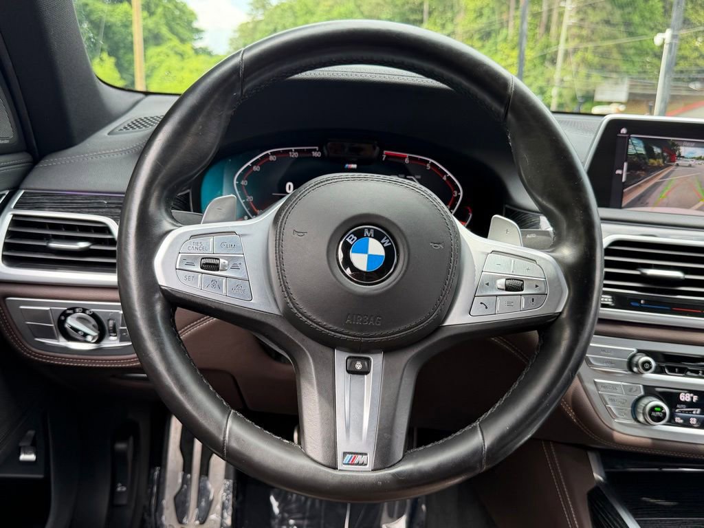 Used 2021 BMW 750i xDrive w/ M Sport Package AWD/4WD image 44
