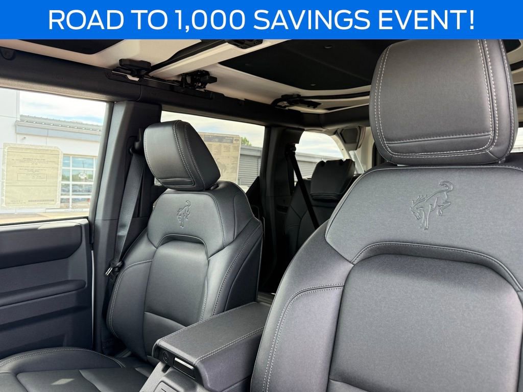 New 2025 Ford Bronco Badlands image 16