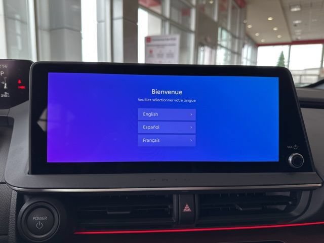 New 2026 Toyota Prius Plug-In Hybrid FWD image 15