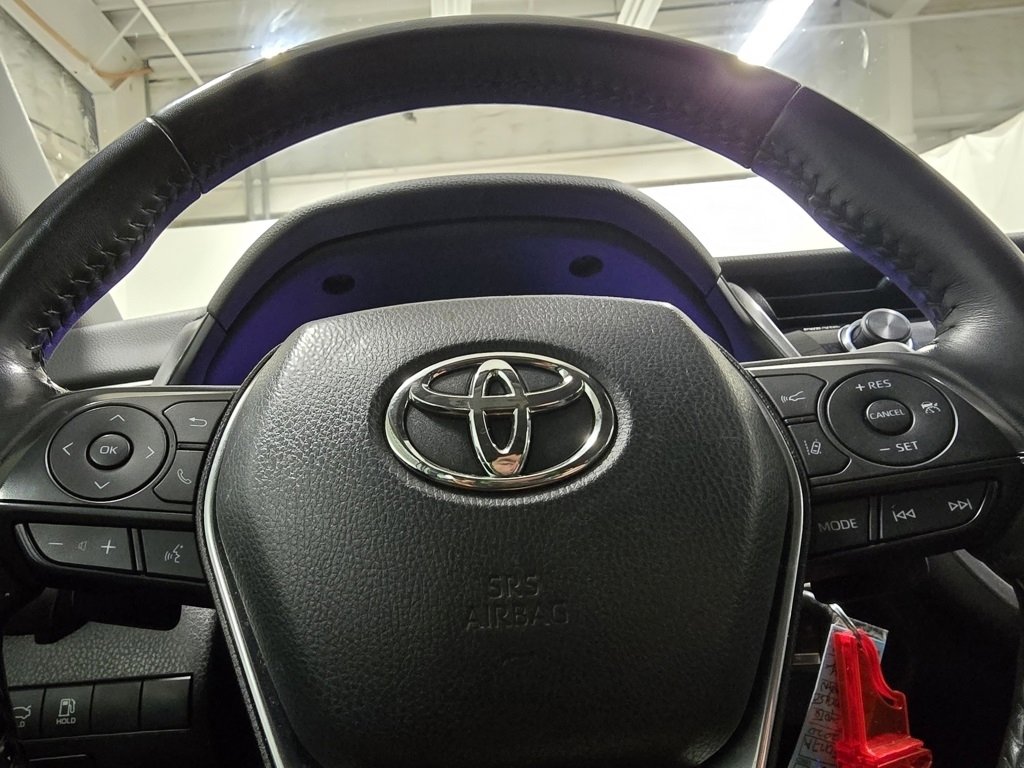 Used 2020 Toyota Camry SE image 22