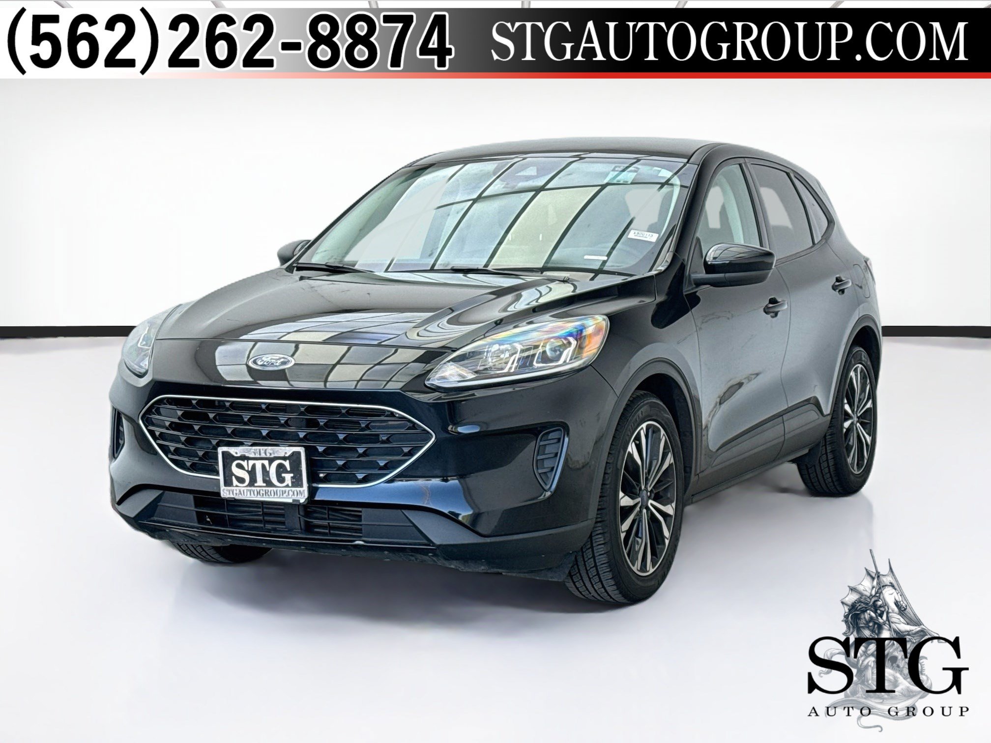 Used 2021 Ford Escape SE w/ SE Sport Appearance Package