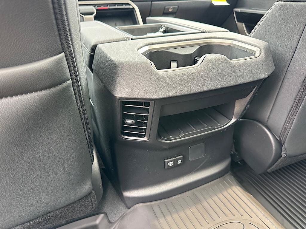 New 2026 Toyota Tundra Limited AWD/4WD image 13