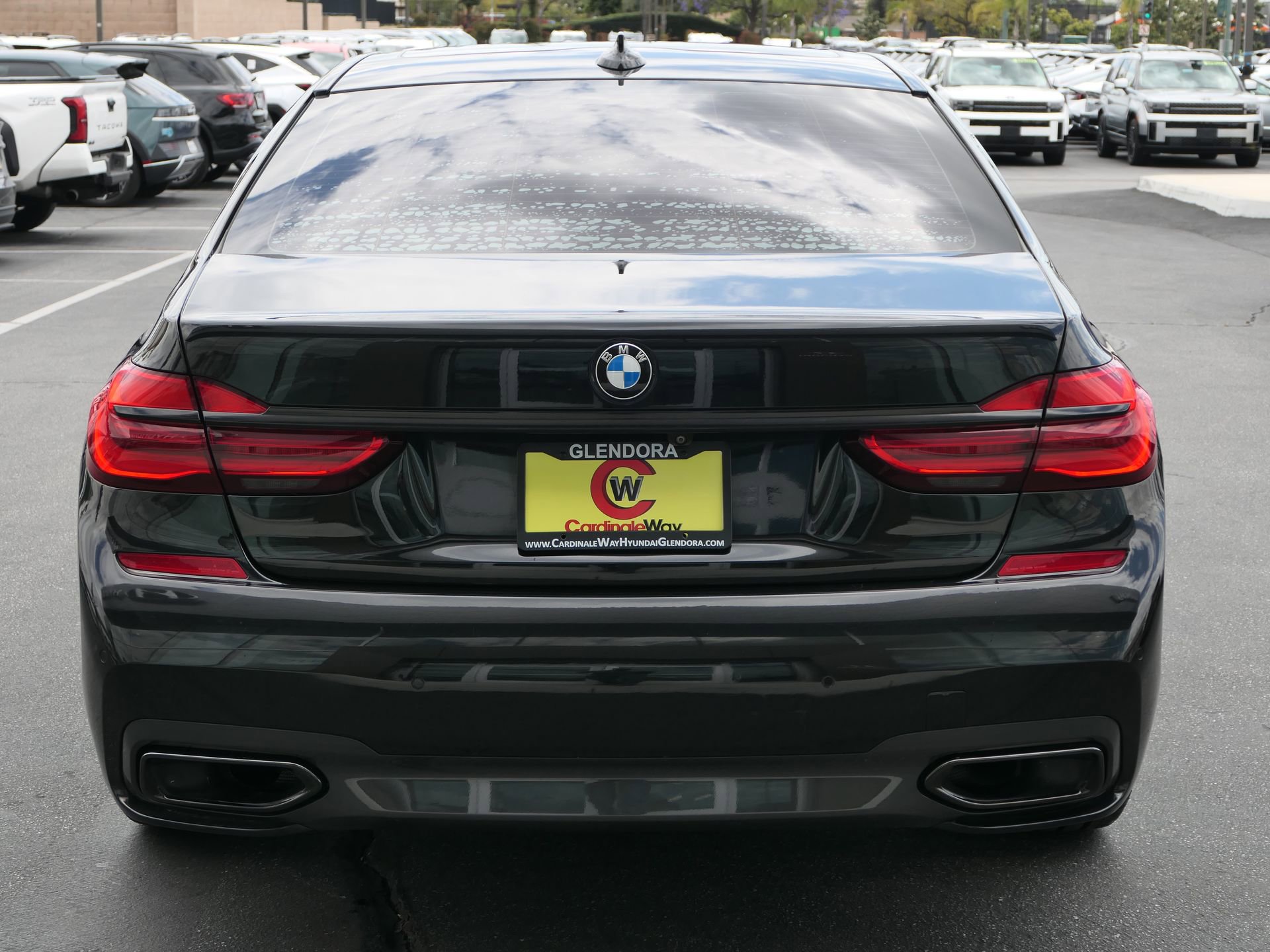 Used 2019 BMW 740i w/ M Sport Package RWD image 5