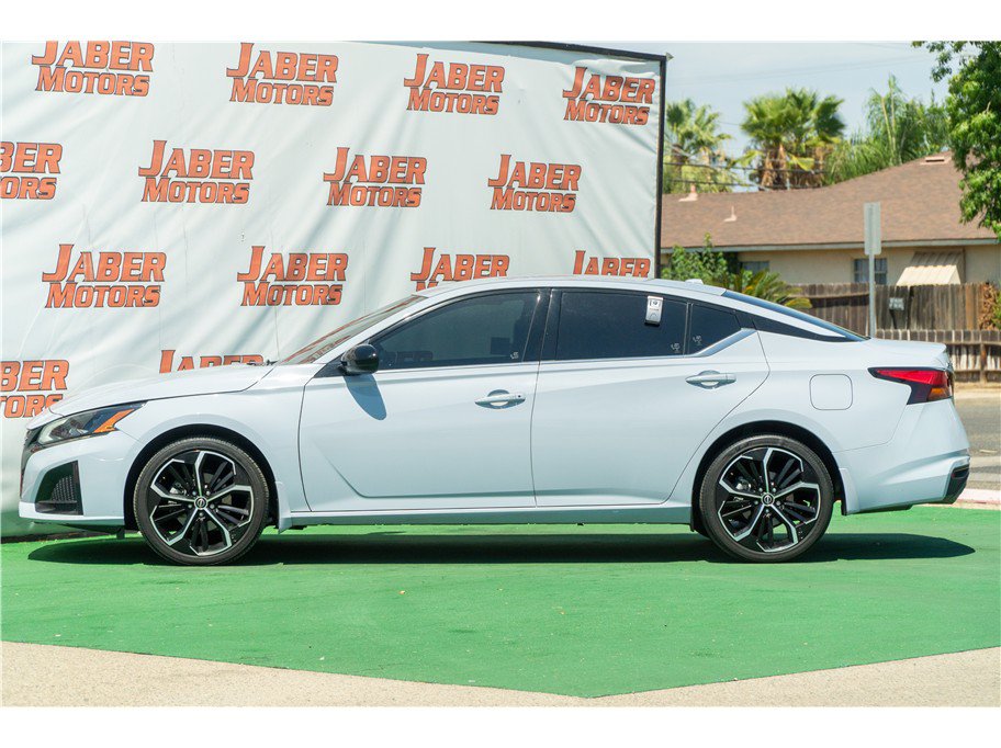 Used 2023 Nissan Altima 2.5 SR AWD/4WD image 20