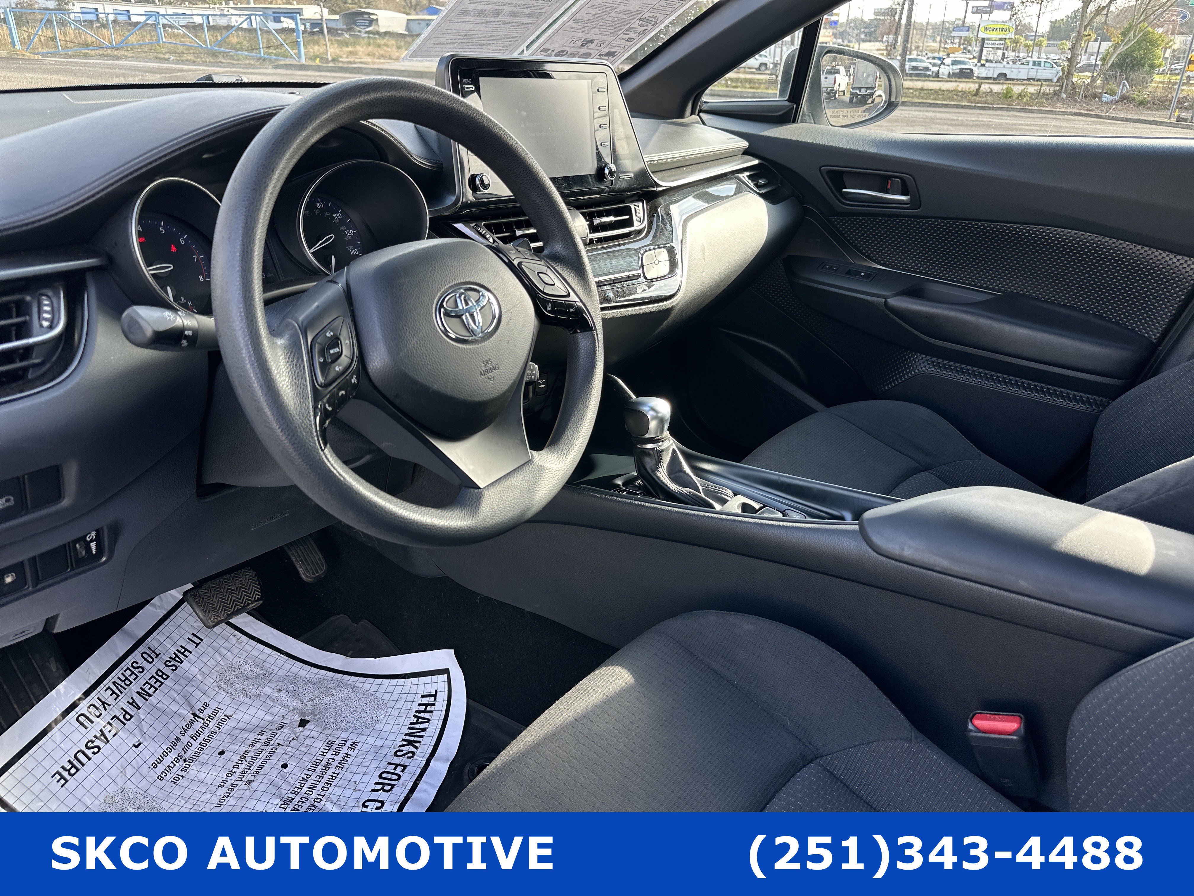 Used 2019 Toyota C-HR LE image 20