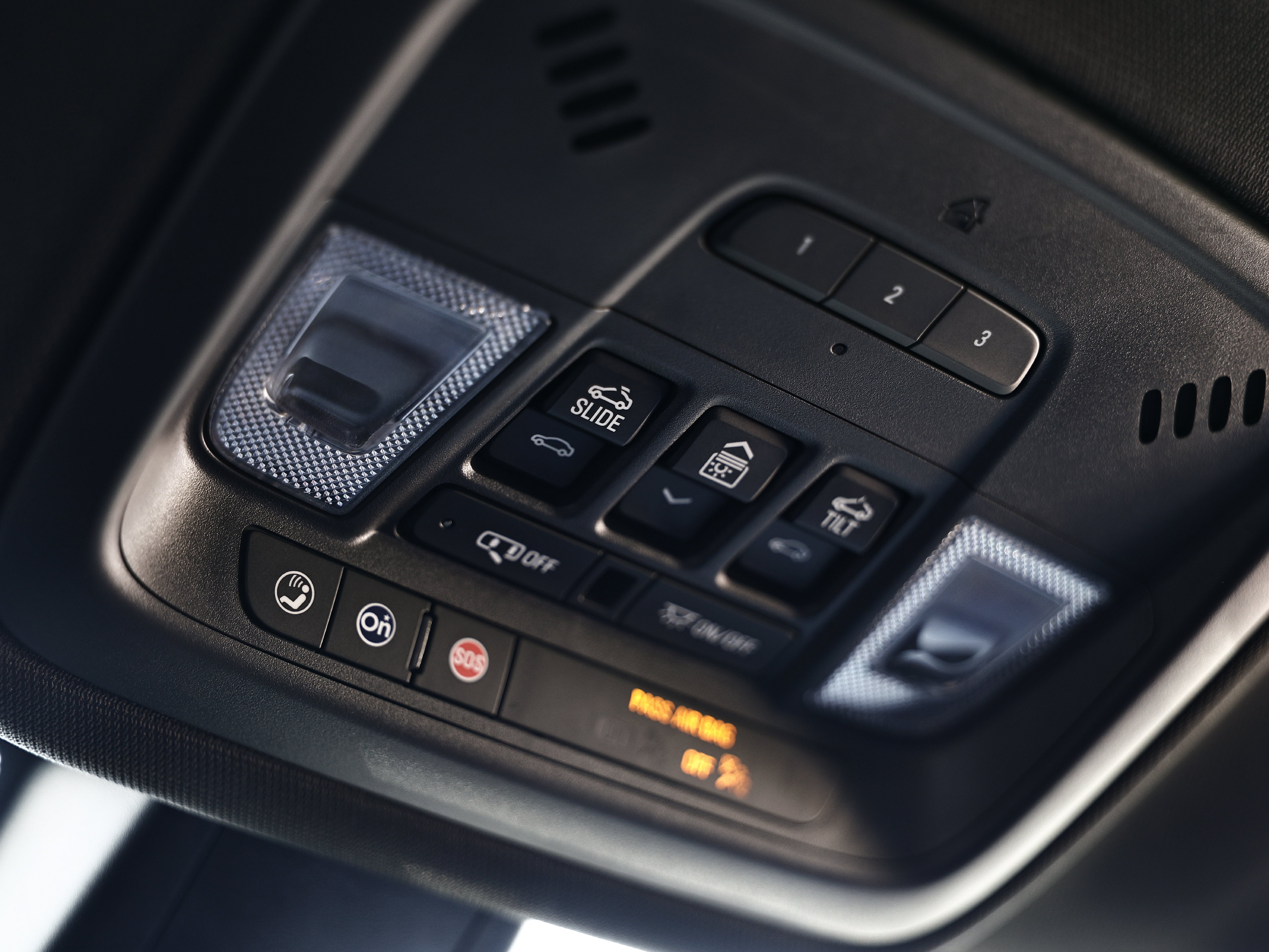 Used 2022 Chevrolet Traverse High Country w/ LPO, Floor Liner Package AWD/4WD image 45