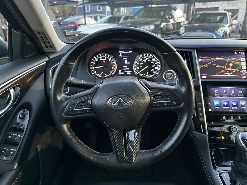 Used 2019 INFINITI Q50 Luxe w/ Essential Package (3.0T Luxe) image 13