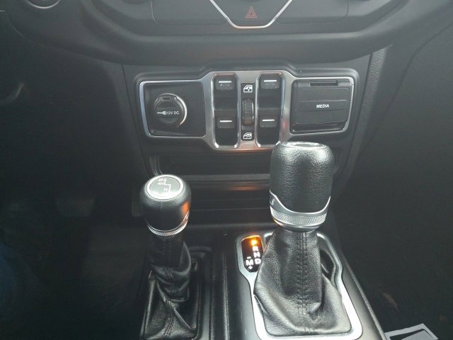 Used 2019 Jeep Wrangler Unlimited Sport S image 17