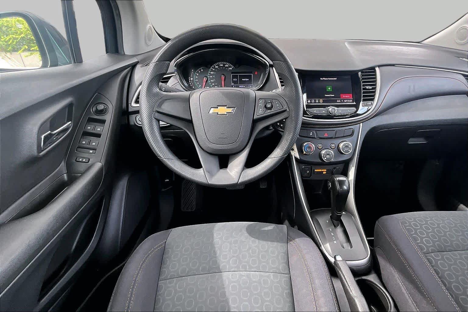 Used 2020 Chevrolet Trax LS FWD image 6