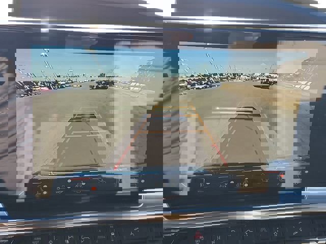 New 2026 GMC Sierra 3500 SLT w/ SLT Premium Package image 17