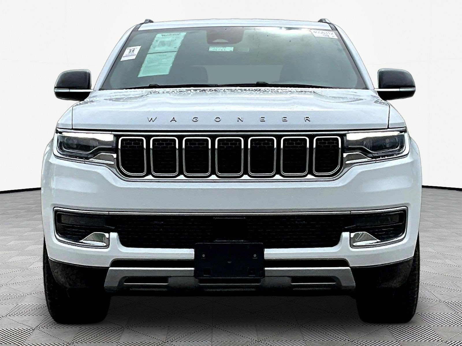 Used 2023 Jeep Wagoneer Series II w/ Flexible Seating Group AWD/4WD image 2