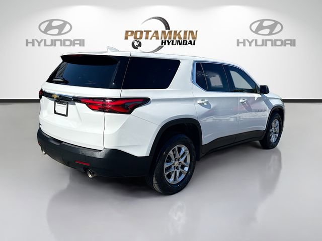 Used 2022 Chevrolet Traverse LS FWD image 5