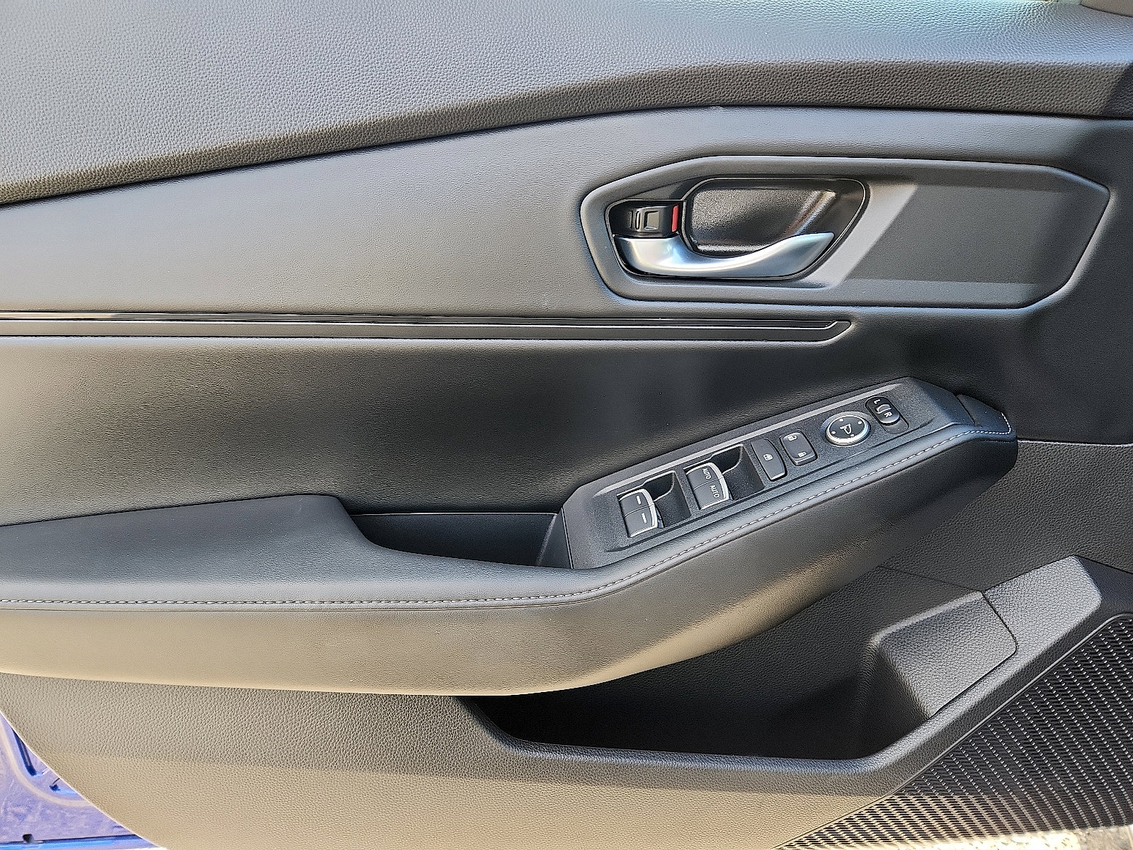 Used 2024 Honda Accord Sport image 12