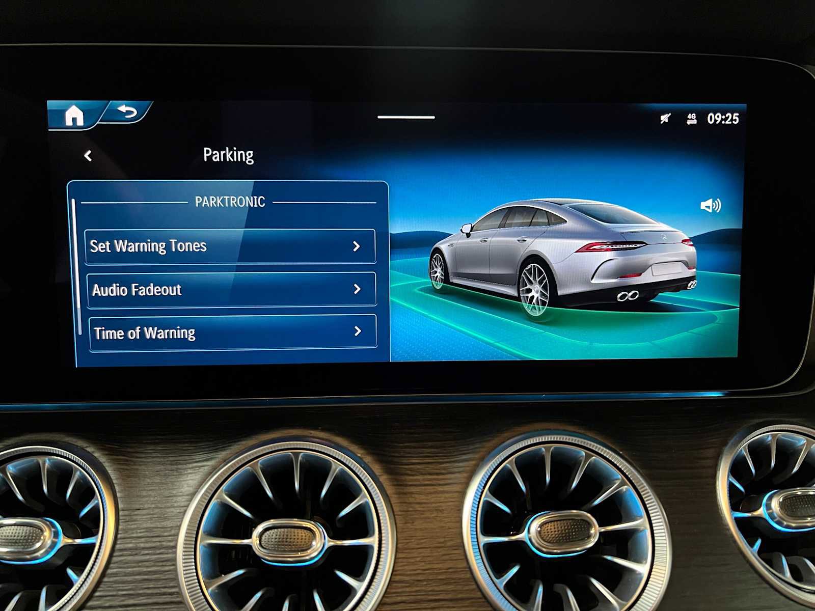 Certified 2024 Mercedes-Benz AMG GT 43 image 40