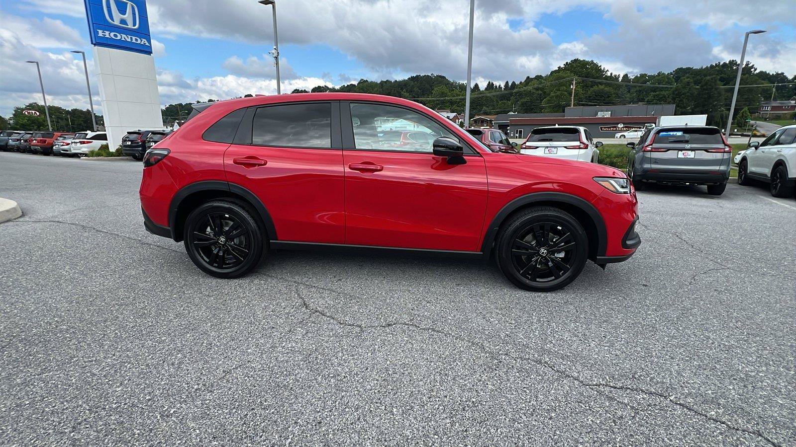 New 2027 Honda HR-V Sport image 3