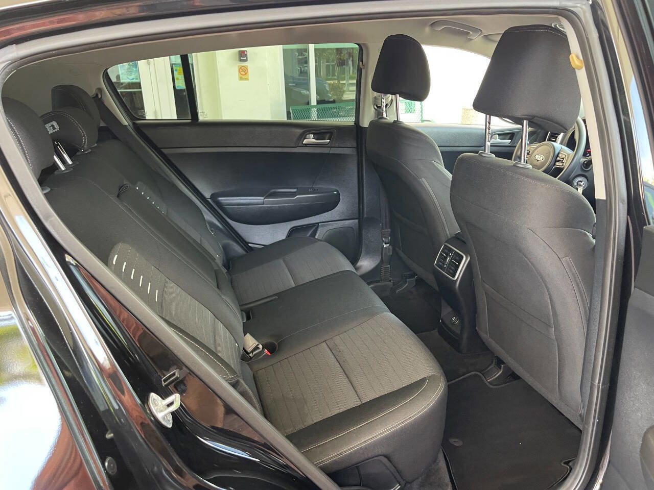 Used 2017 Kia Sportage LX w/ LX Popular Package image 22