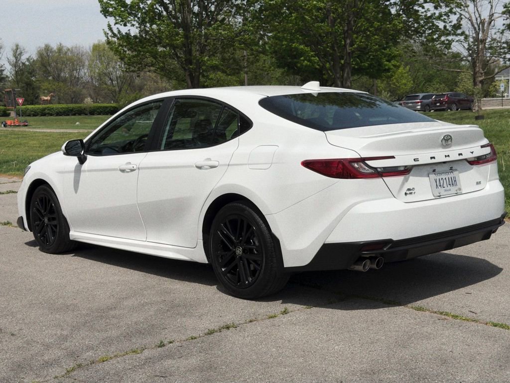 Used 2025 Toyota Camry SE w/ Convenience Package AWD/4WD image 40