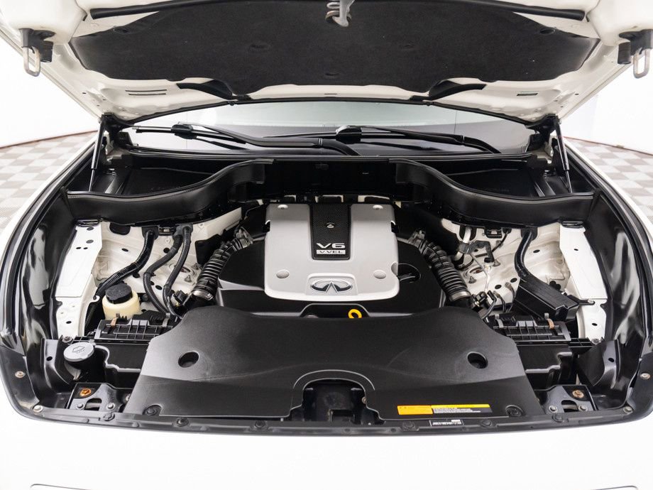 Used 2017 INFINITI QX70 AWD w/ Premium Package image 32