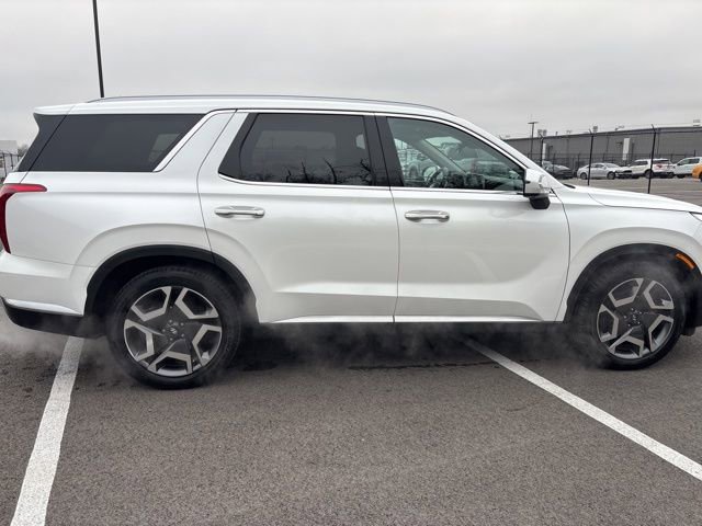 Used 2023 Hyundai Palisade Limited w/ Cargo Package image 5