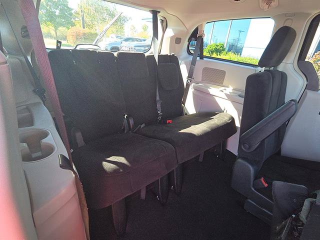Used 2012 Dodge Grand Caravan Crew w/ Crew Value Pkg FWD image 14