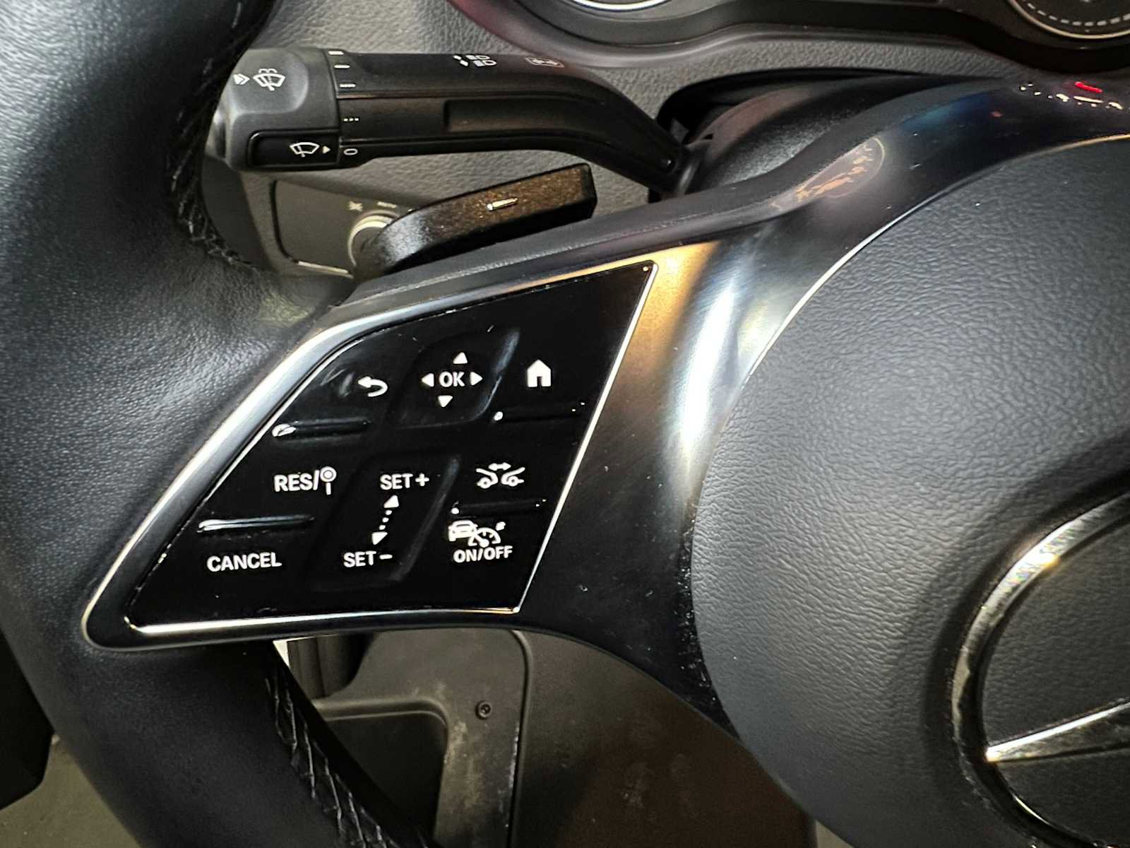 Used 2025 Mercedes-Benz Sprinter 2500 image 26