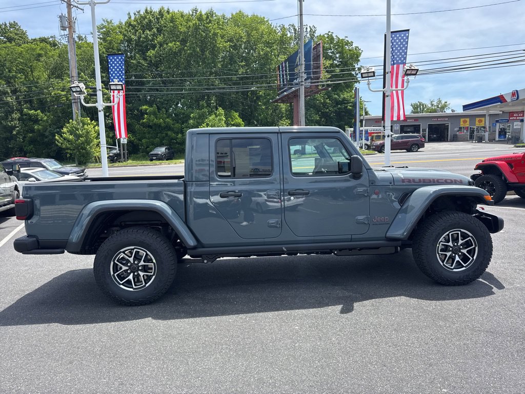 New 2026 Jeep Gladiator Rubicon w/ Steel Power Dome Hood Package AWD/4WD image 4