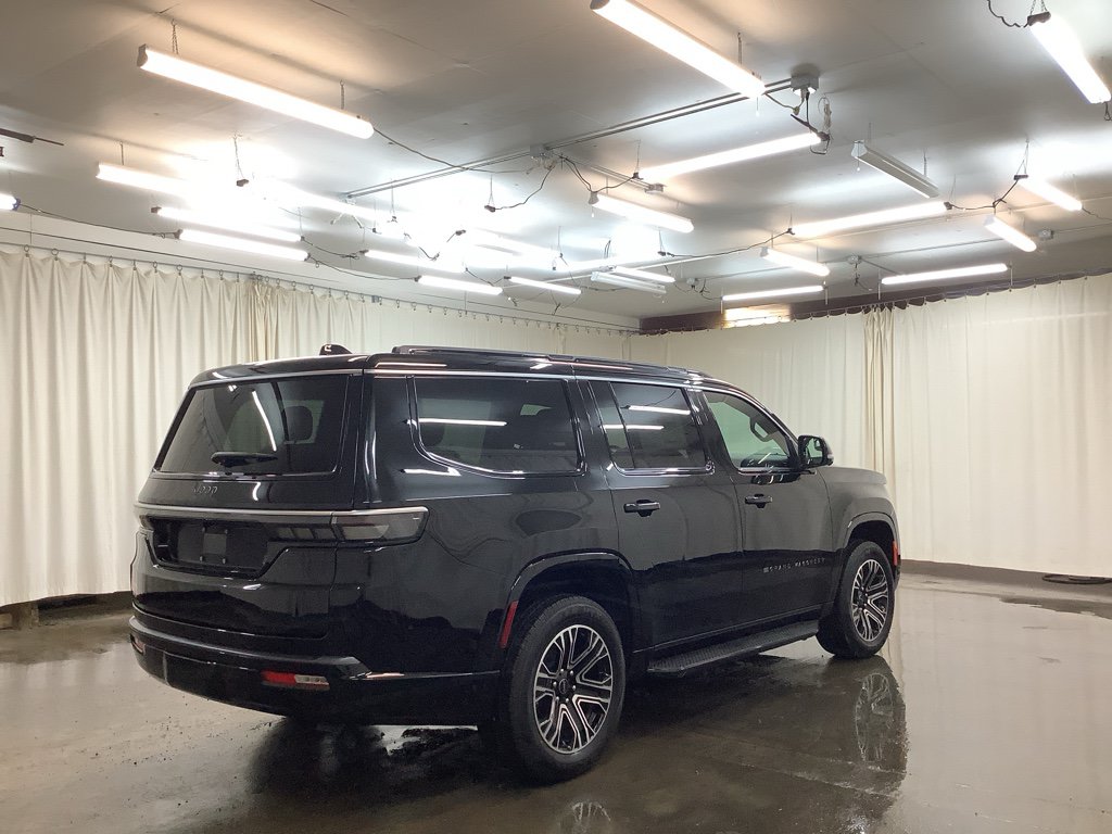 New 2026 Jeep Grand Wagoneer 4WD w/ Premium Group I image 5