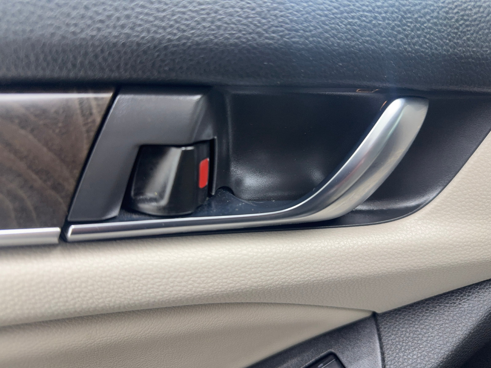 Used 2018 Honda Accord Touring image 43