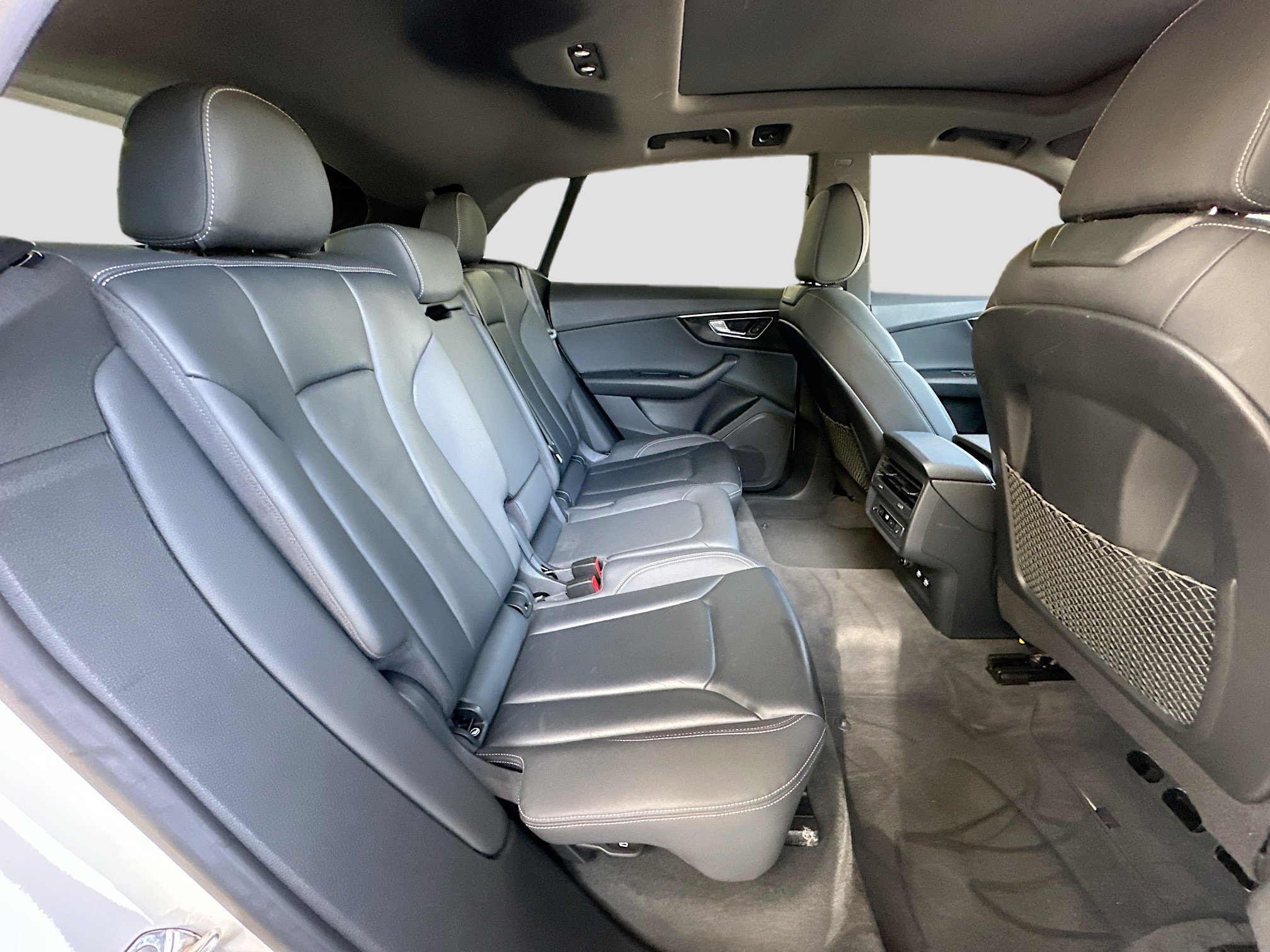 Used 2019 Audi Q8 Premium w/ Convenience Package image 28