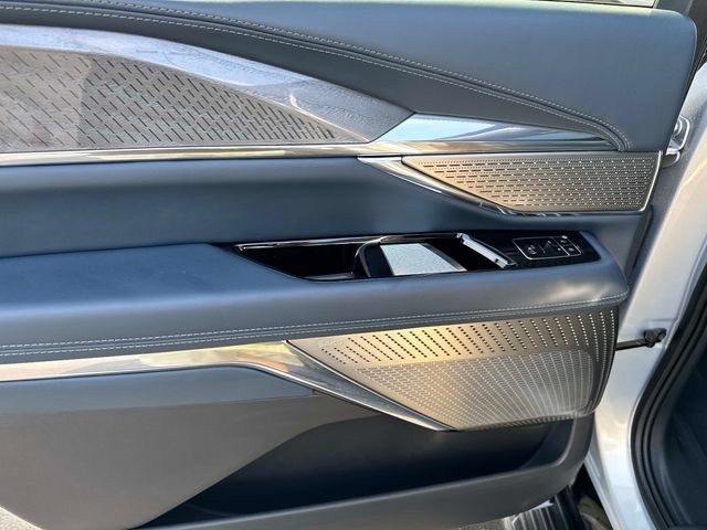 Certified 2025 Cadillac Escalade IQ Sport 2 AWD/4WD image 10