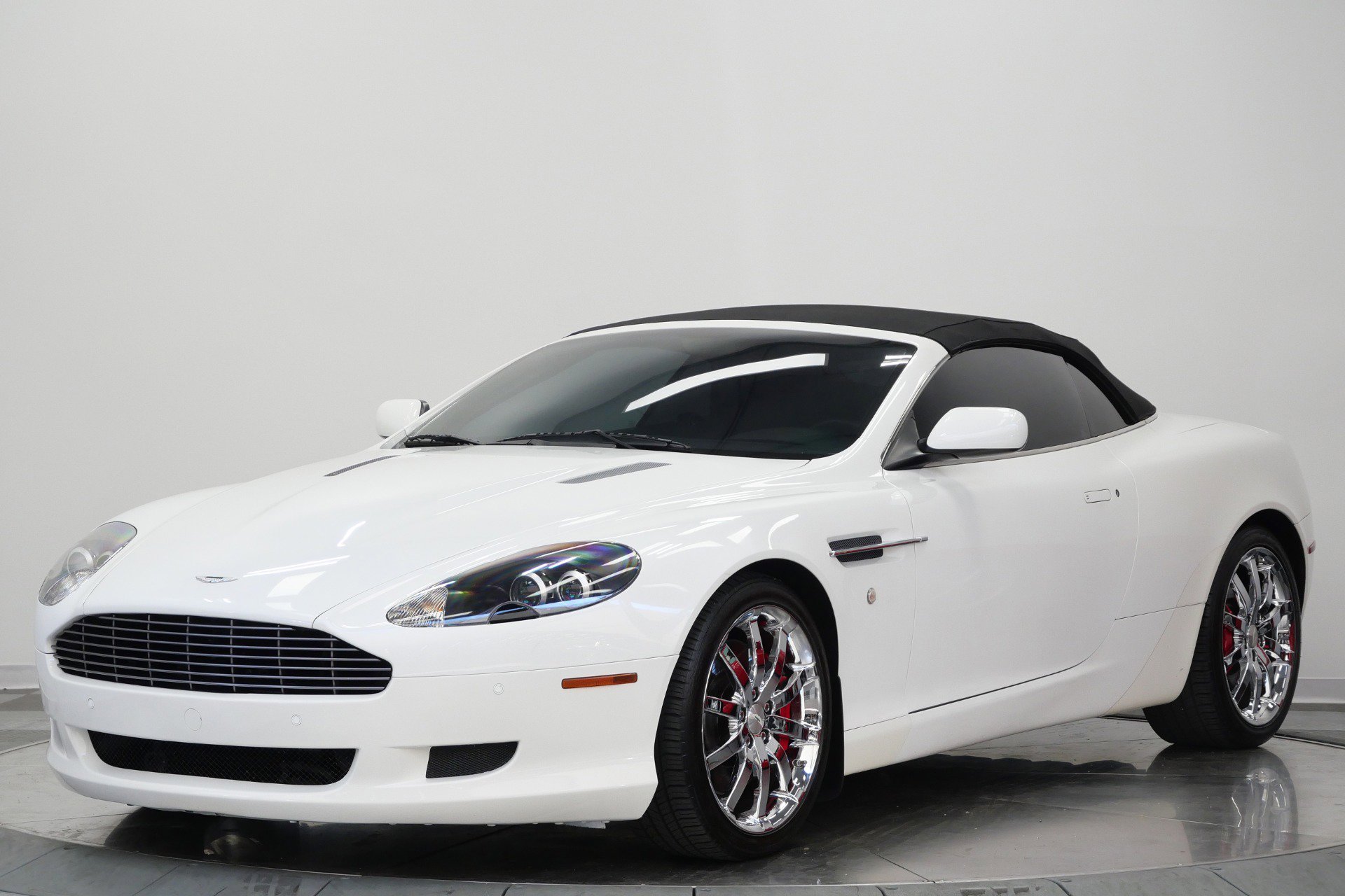 Used 2008 Aston Martin DB9 Volante RWD image 5