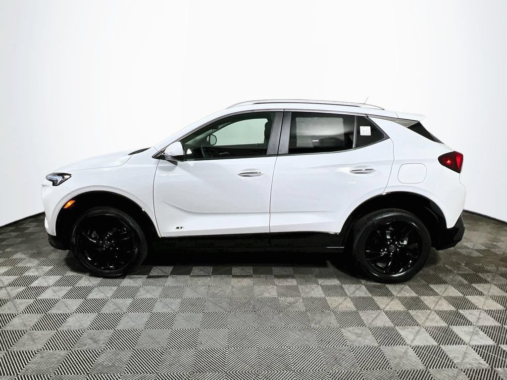New 2026 Buick Encore GX Sport Touring w/ Comfort Package AWD/4WD image 4