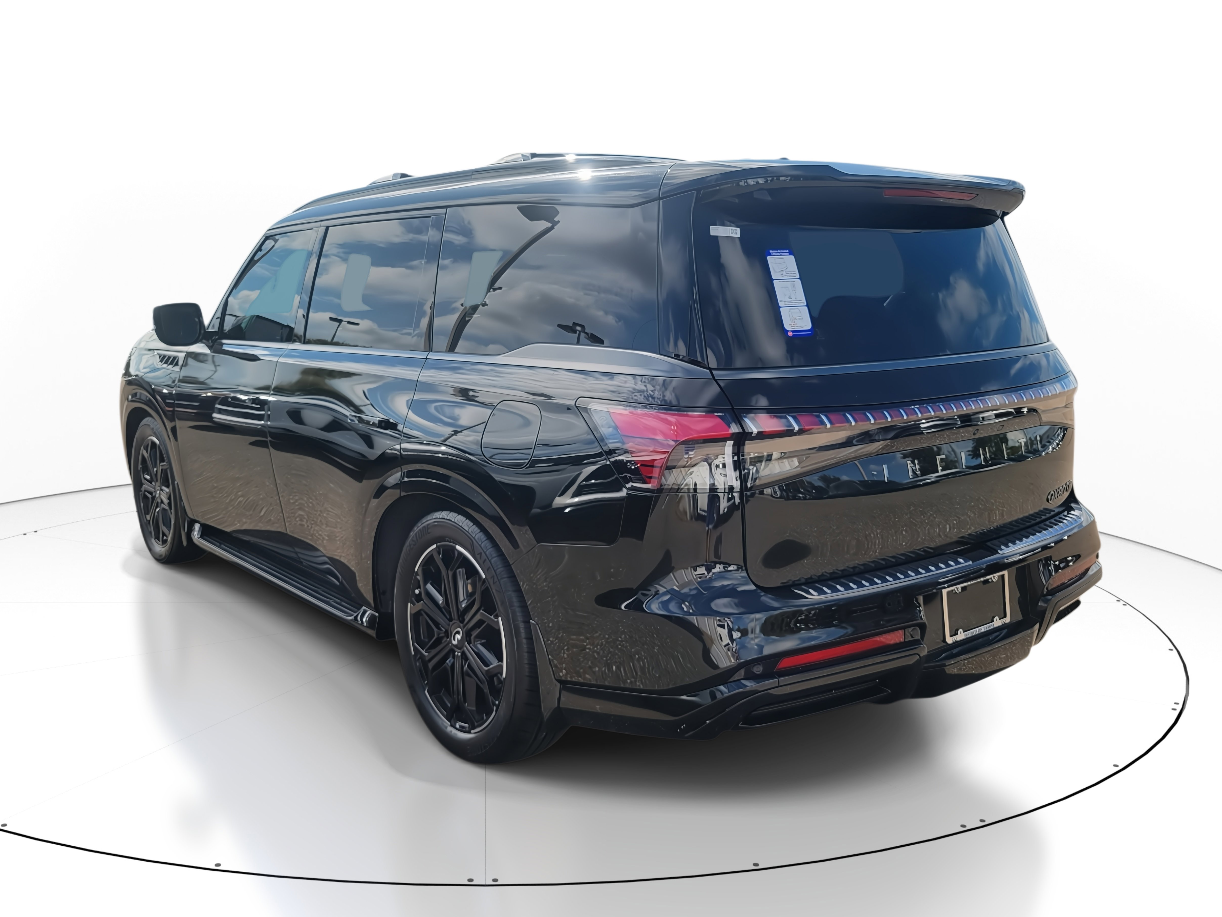 New 2026 INFINITI QX80 4WD w/ Sport Exterior Package image 4