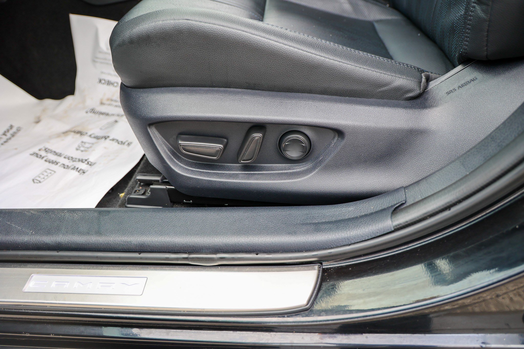 Used 2025 Toyota Camry XSE FWD image 29