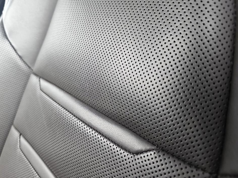 Used 2020 Porsche Panamera Turbo w/ Sport Package image 20