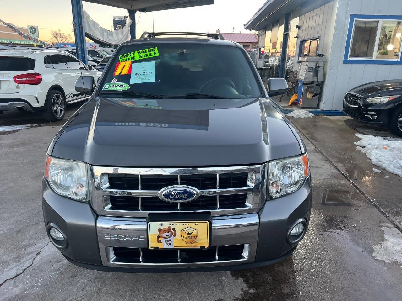 Used 2011 Ford Escape Limited w/ 301A Rapid Spec Order Code AWD/4WD image 2