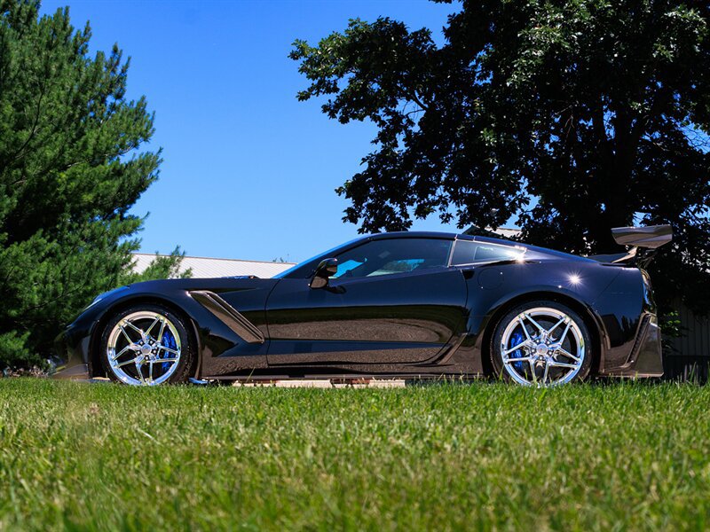 Used 2019 Chevrolet Corvette ZR1 RWD image 46