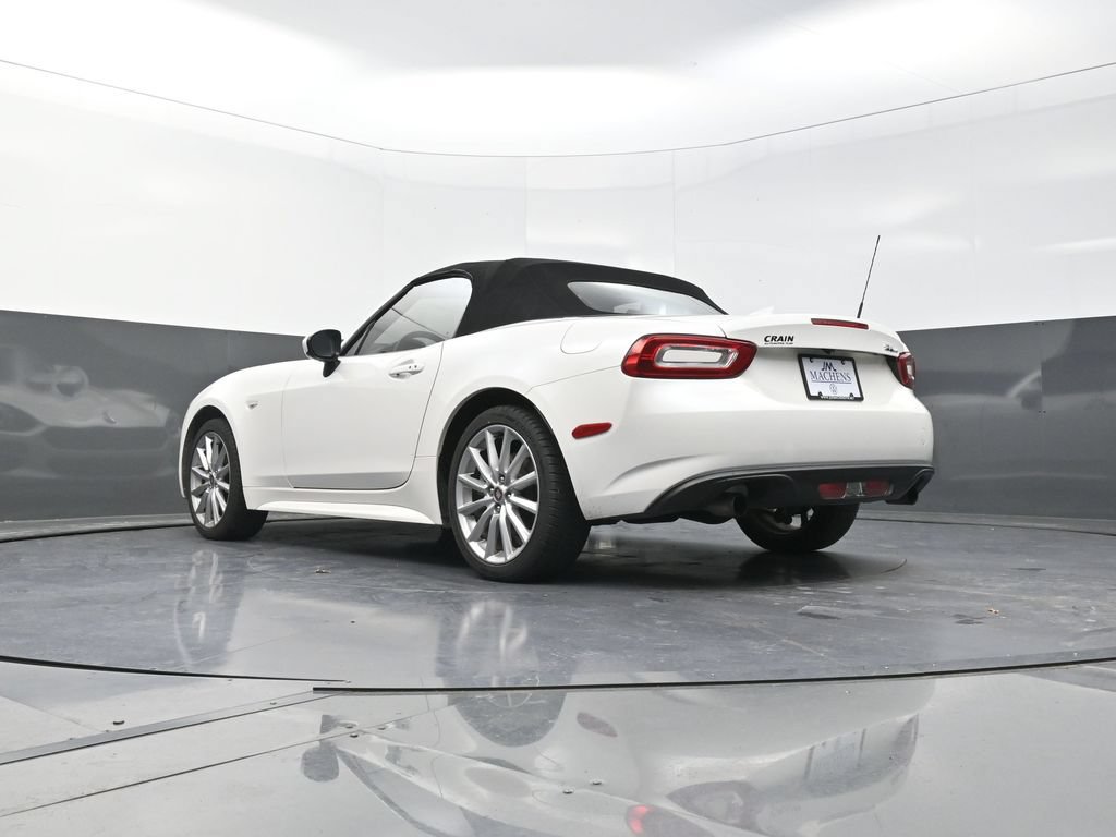 Used 2019 FIAT 124 Spider Lusso w/ Navigation & Sound Group RWD image 27