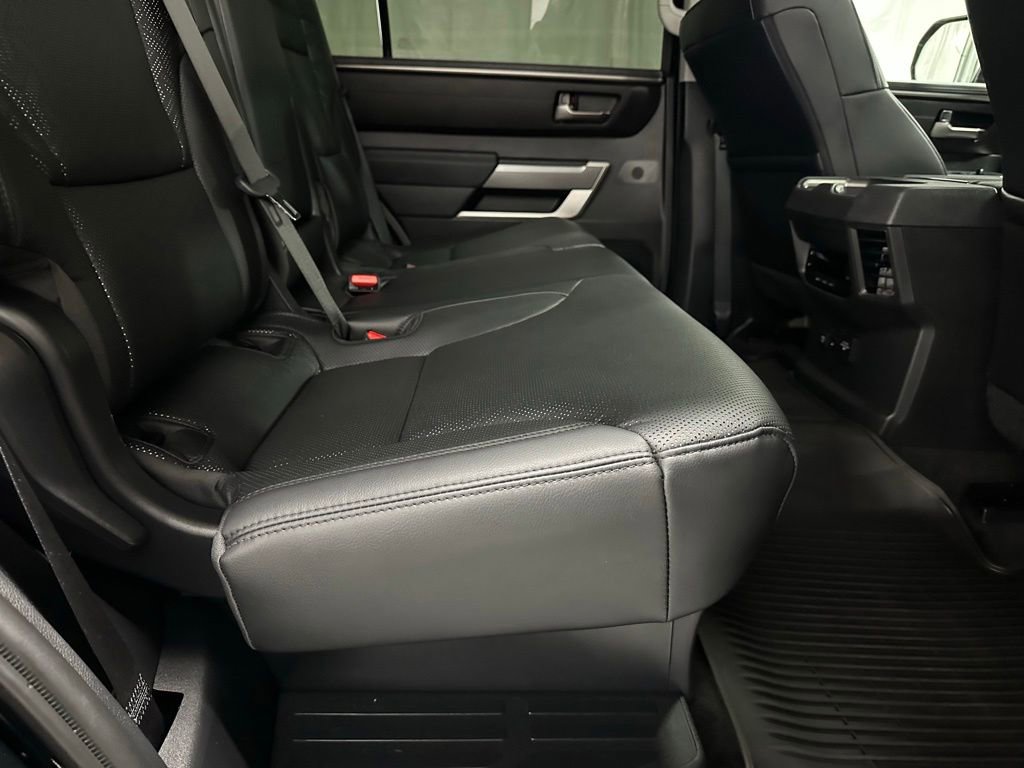 Used 2024 Toyota Sequoia SR5 w/ SR5 Premium Package AWD/4WD image 53