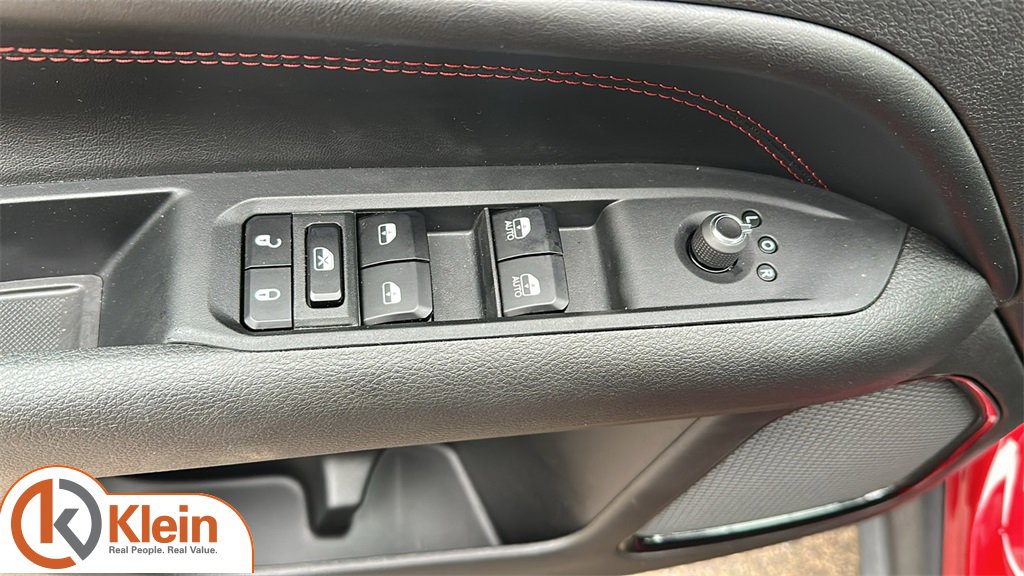 Used 2024 Jeep Compass Trailhawk image 12