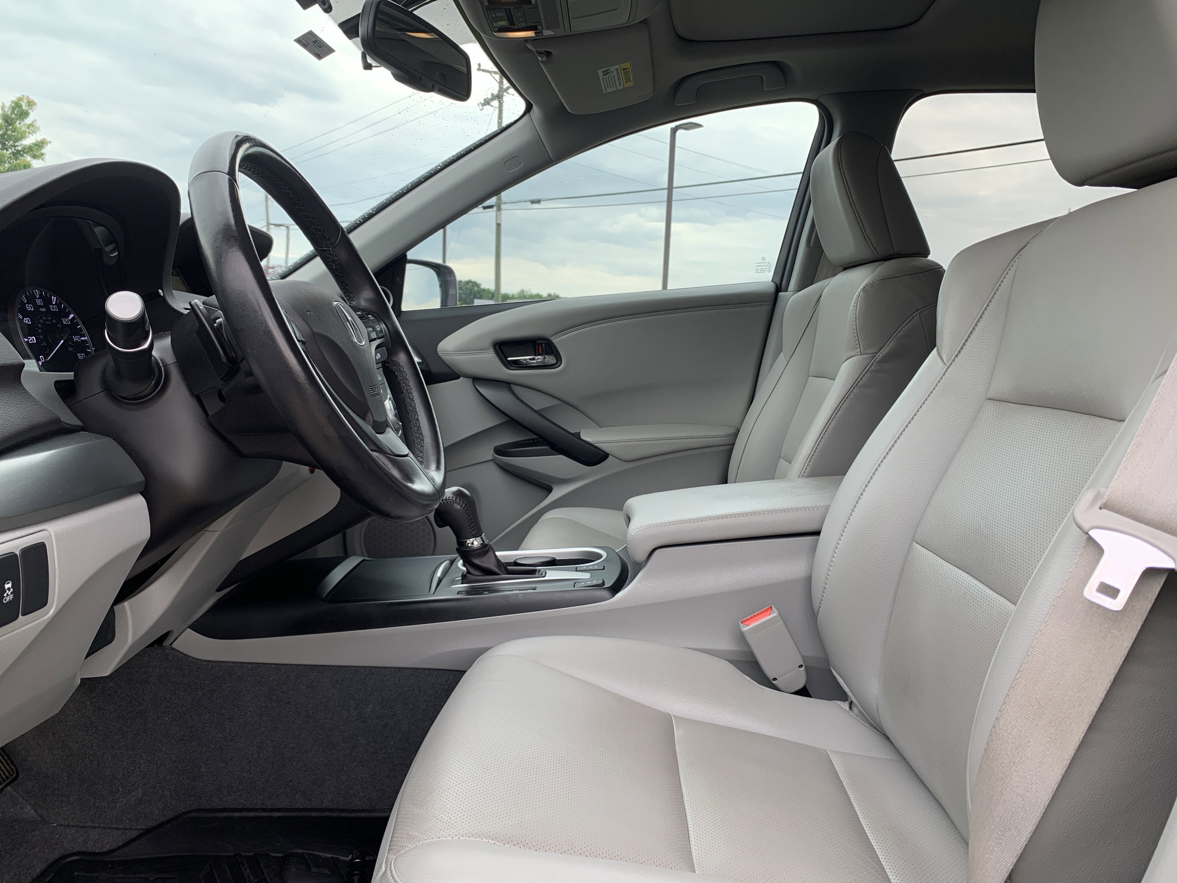 Used 2018 Acura RDX FWD w/ Technology Package image 16
