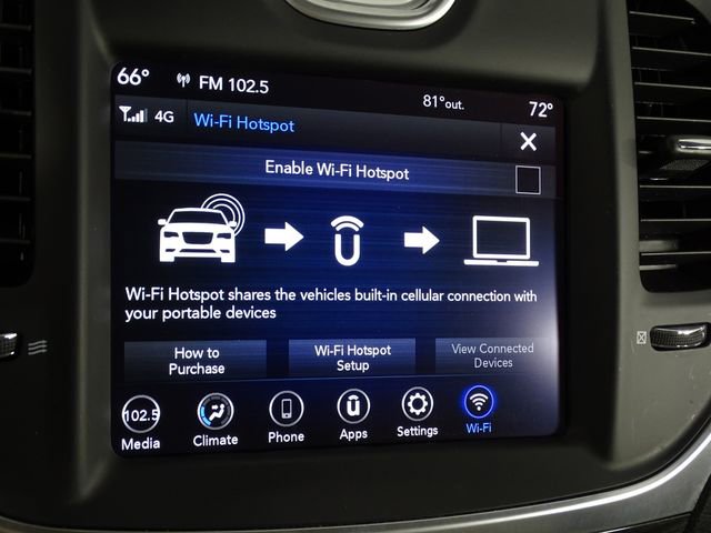 Used 2022 Chrysler 300 Touring w/ Sport Appearance Package image 36