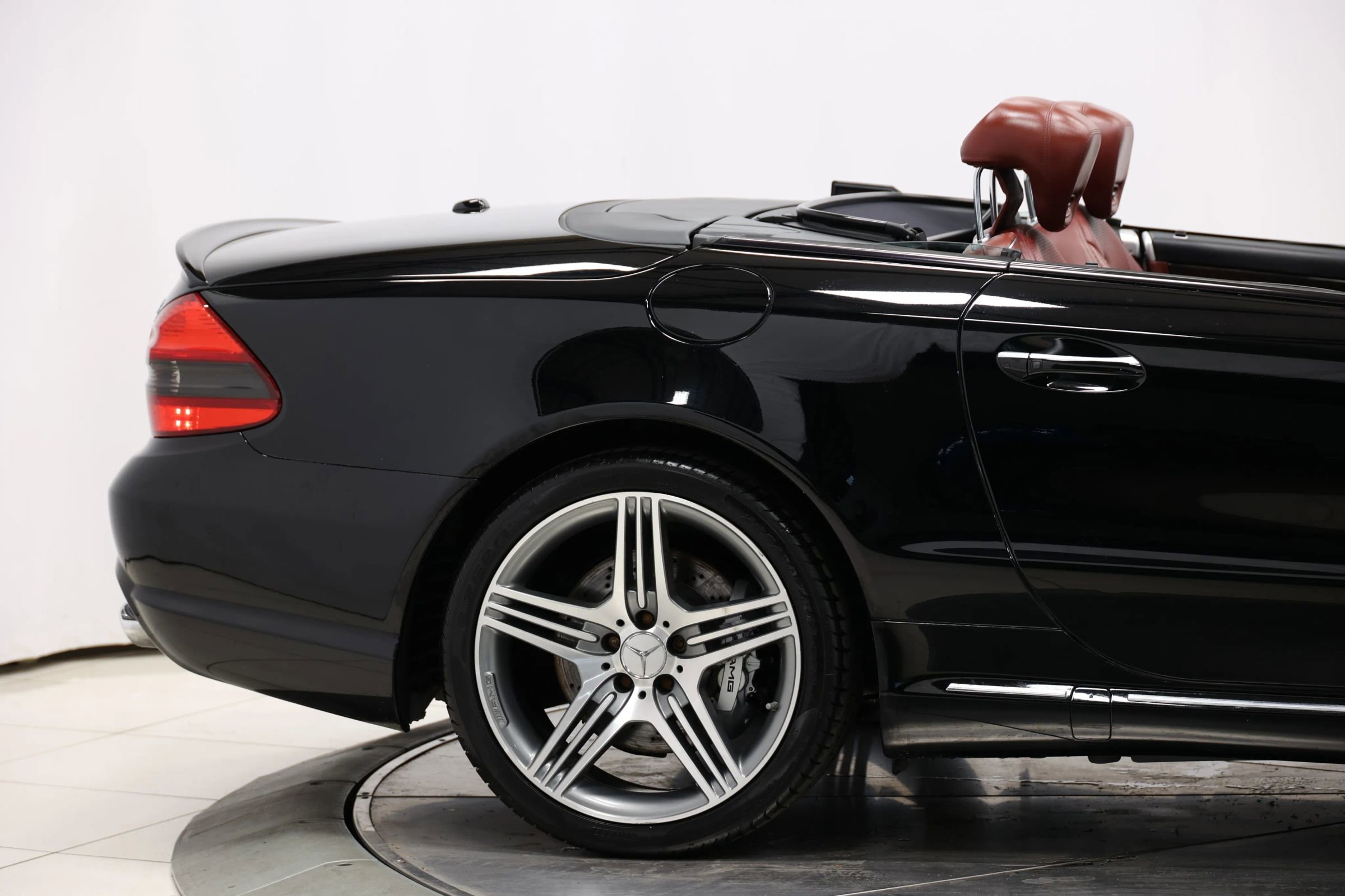 Used 2012 Mercedes-Benz SL 63 AMG image 53