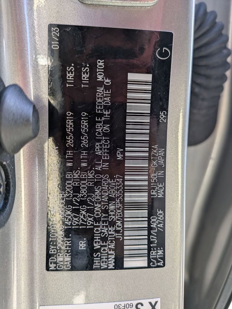 Used 2023 Lexus GX 460 Luxury w/ Sport Design Package AWD/4WD image 27