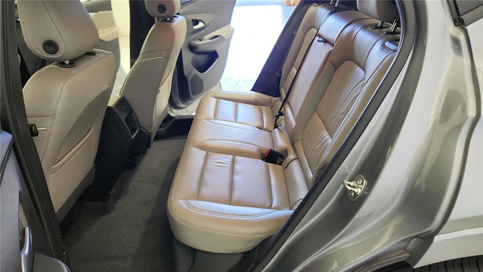 Used 2024 Buick Envista Avenir image 33